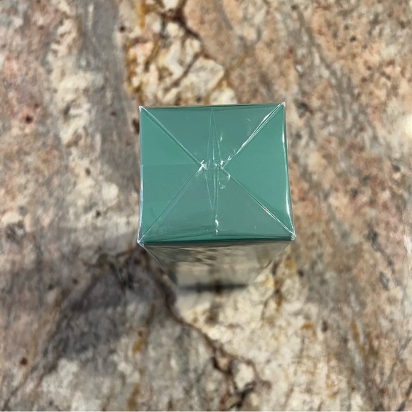 La Mer Treatment Lotion *NEW* - Picture 3 of 4